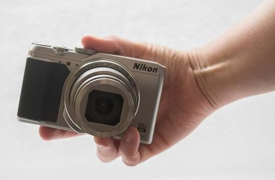 Nikon Coolpix A900