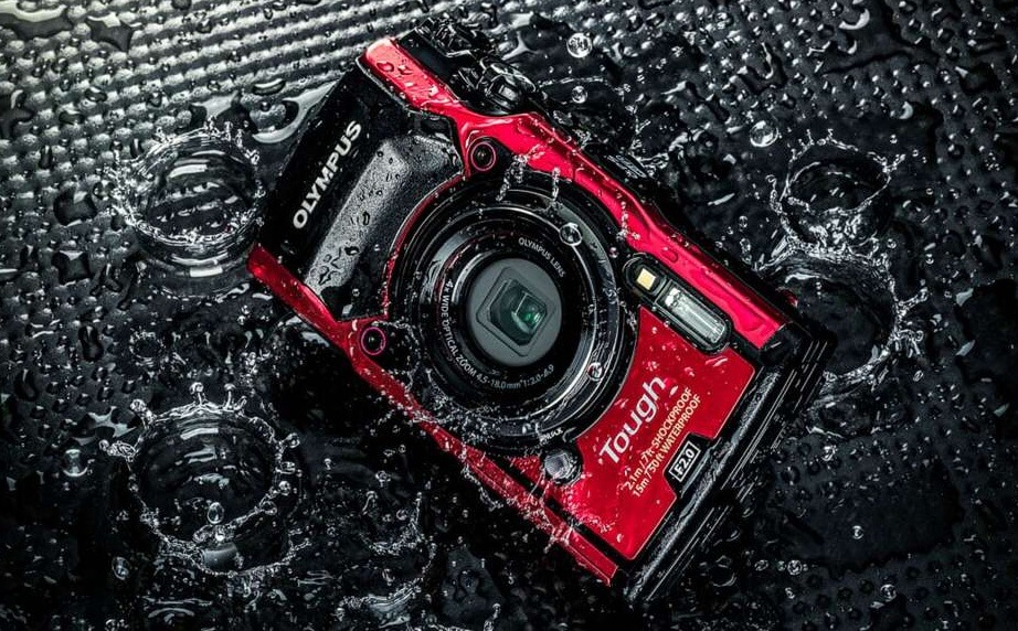 Olympus Tough TG-5 waterproof camera