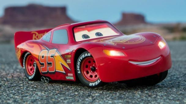 SPHERO ULTIMATE LIGHTNING MCQUEEN