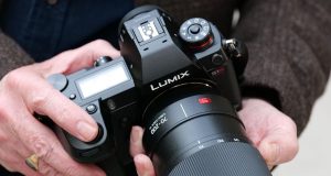 Panasonic Lumix S1R Review