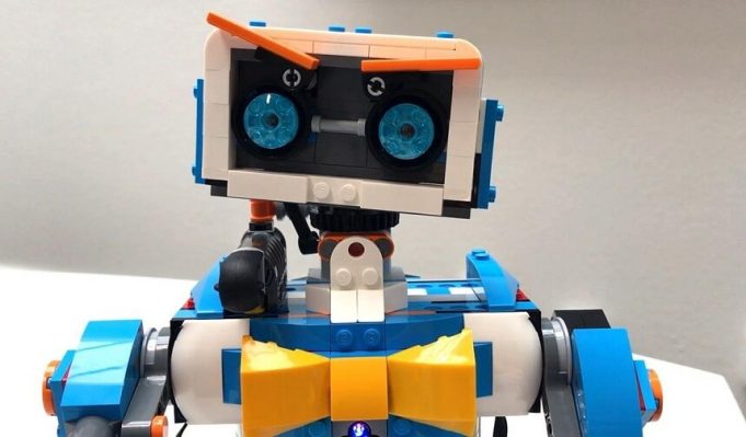 When Legos Fuse with Robotics, it’s Tough Not to Fall in Love Lego Fuse with robotics
