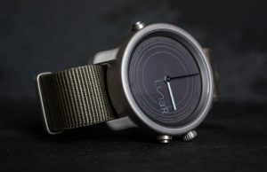 LunaR Solar Powered Smartwatch