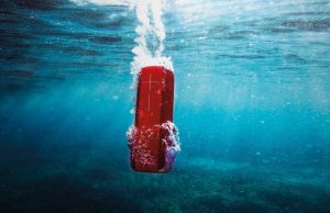 UE Megaboom: The Waterproof Wireless Speaker