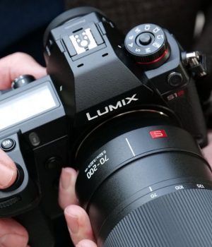 Panasonic Lumix S1R Review: One of the Best Mirrorless Cameras Panasonic Lumix S1R Review